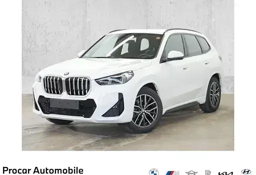 Second-hand BMW X1 Luxury Line 163 CP (119 kW) 2025 Alb SUV