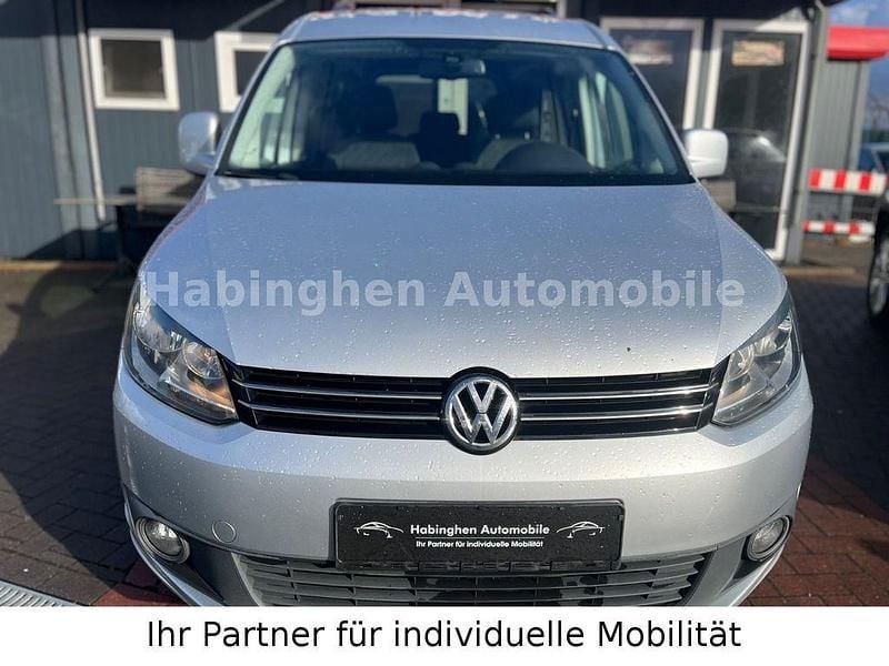 Gebraucht VW Caddy Maxi Comfortline 102 PS (75 kW) 2014 Silber Van / Kleinbus