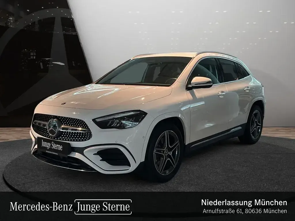 Gebraucht Mercedes GLA200 Advanced Plus 163 PS (119 kW) 2025 Weiß SUV