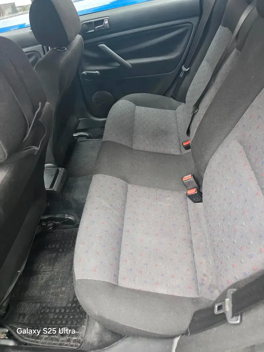 Gebraucht VW Passat 101 PS (74 kW) 2001 Blau Limousine
