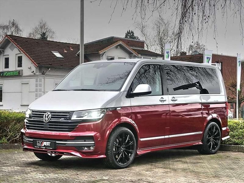 Gebraucht VW Multivan Sportline 230 PS (169 kW) 2024 Bicolor reflexsilber/fortananr Van