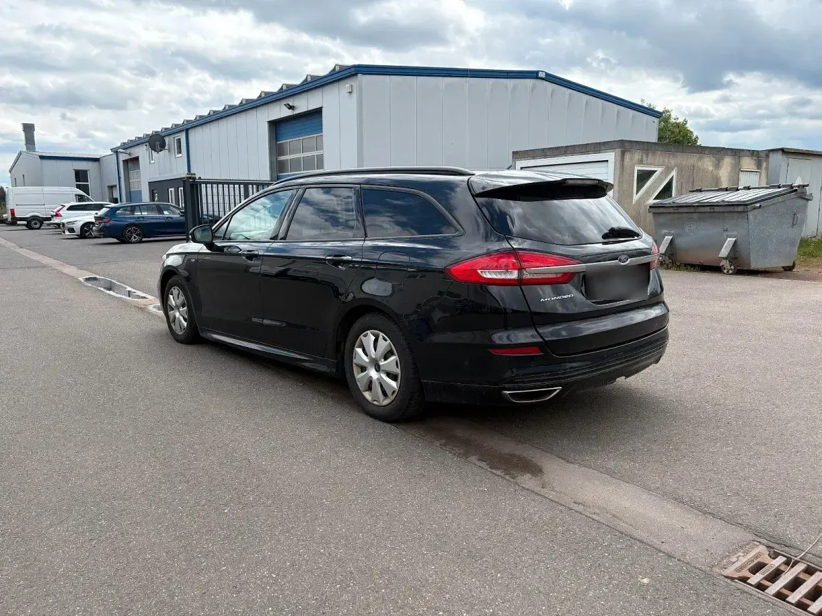 Gebraucht Ford Mondeo ST-Line 190 PS (139 kW) 2019 Schwarz Kombi