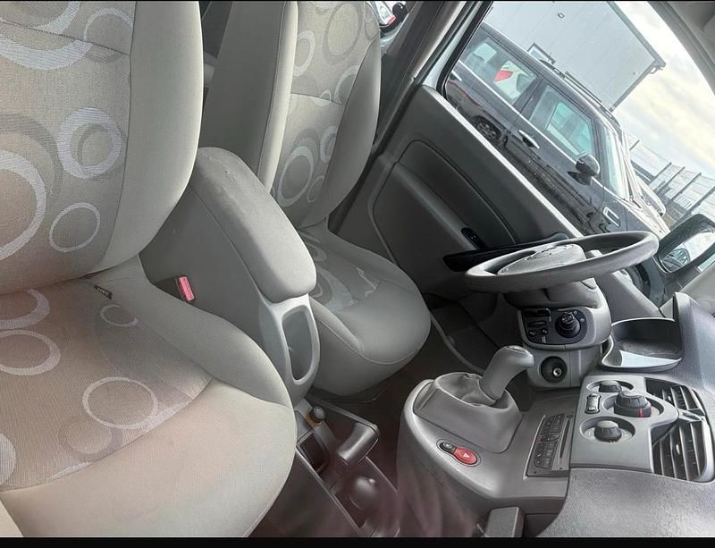 Gebraucht Renault Kangoo 2010 Weiß Van / Kleinbus