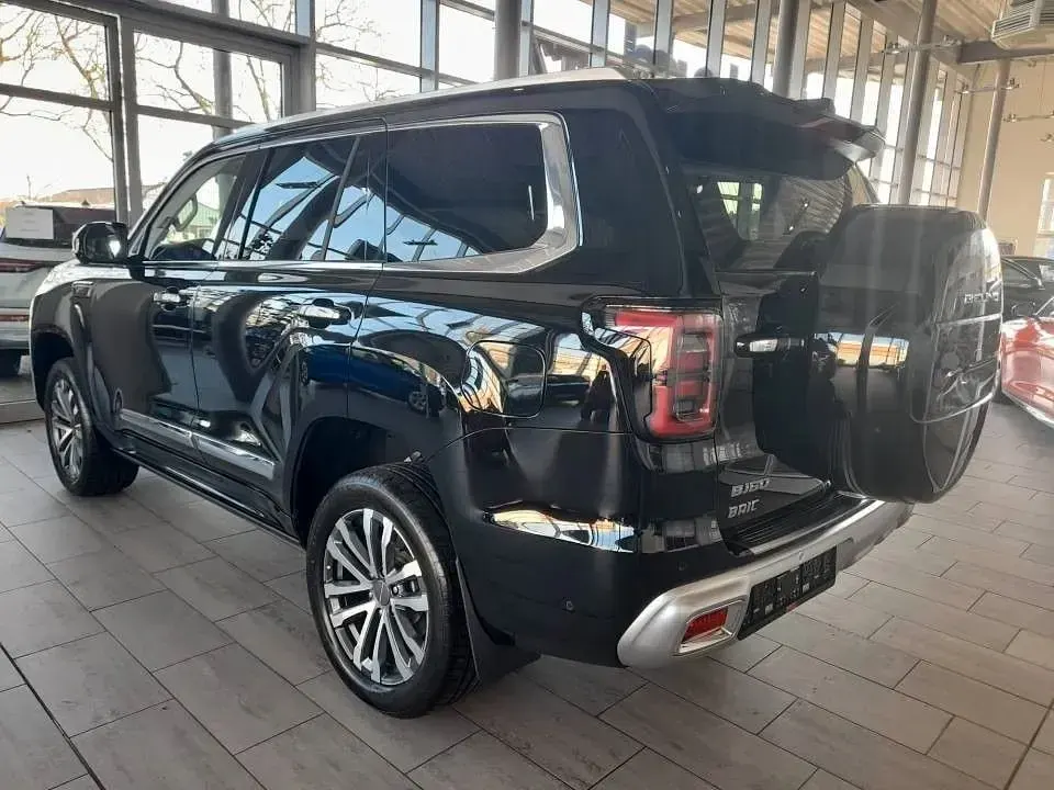 Gebraucht Baic BJ60 256 PS (188 kW) 2026 Schwarz SUV