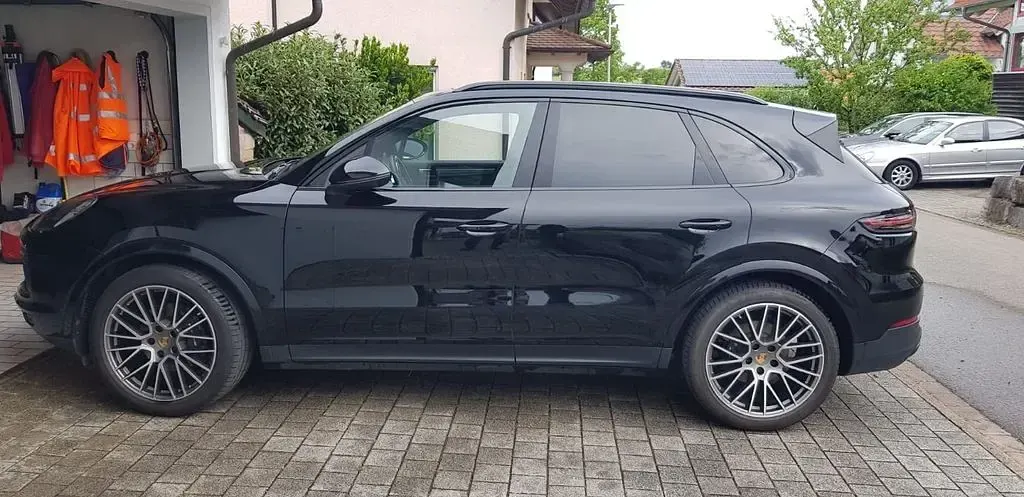 Gebraucht Porsche Cayenne Platinum Edition 340 PS (250 kW) 2023 Schwarz SUV