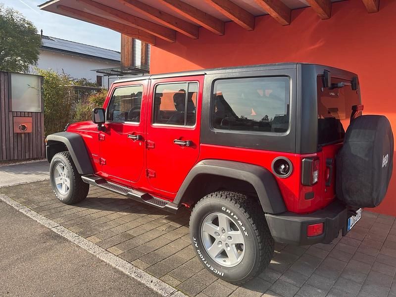 Rot Gebraucht 2014 Jeep Wrangler Sport SUV | 20.990 € (Fairer Preis) - Bild 1/4