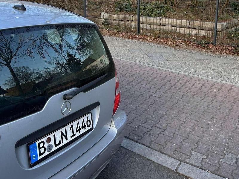 Gebraucht Mercedes A150 95 PS (69 kW) 2007 Grau Limousine