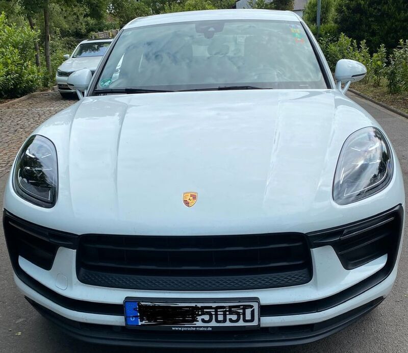 Weiß Gebraucht 2022 Porsche Macan SUV | 59.500 € (Superpreis) - Bild 1/4