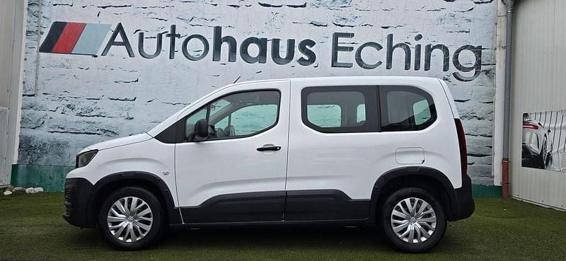 Weiß Gebraucht 2020 Peugeot Rifter Access Van / Kleinbus | 16.850 € (Superpreis) - Bild 1/4