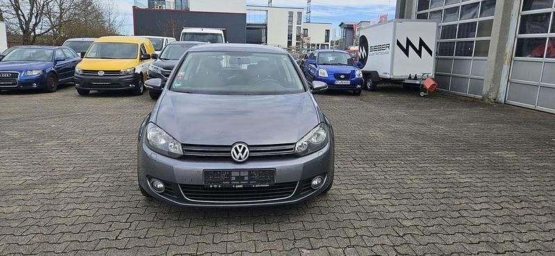 Gebraucht VW Golf VII Highline 122 PS (89 kW) 2012 Grau Limousine