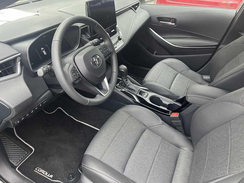 Gebraucht Toyota Corolla Team 121 PS (88 kW) 2024 Manganbronze met. Kombi