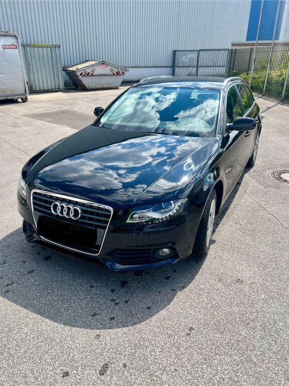 Schwarz Gebraucht 2010 Audi A4 Attraction Kombi | 7.200 € (Guter Preis) - Bild 1/4