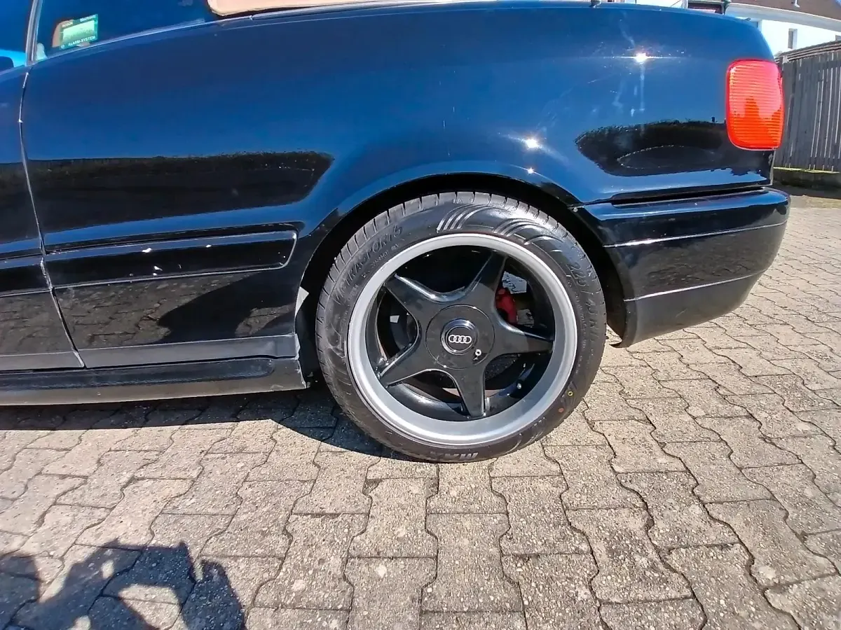 Gebraucht Audi 80 133 PS (97 kW) 1991 Schwarz Cabrio
