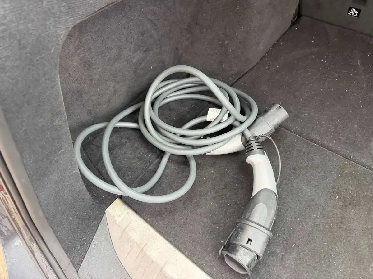 Gebraucht BMW 320 Advantage 163 PS (119 kW) 2022 Mineralgrau metallic Kombi
