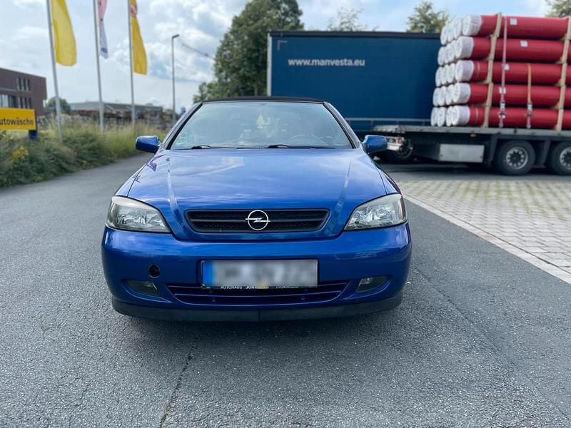 Gebraucht Opel Astra Cabriolet 125 PS (91 kW) 2003 Blau Cabrio