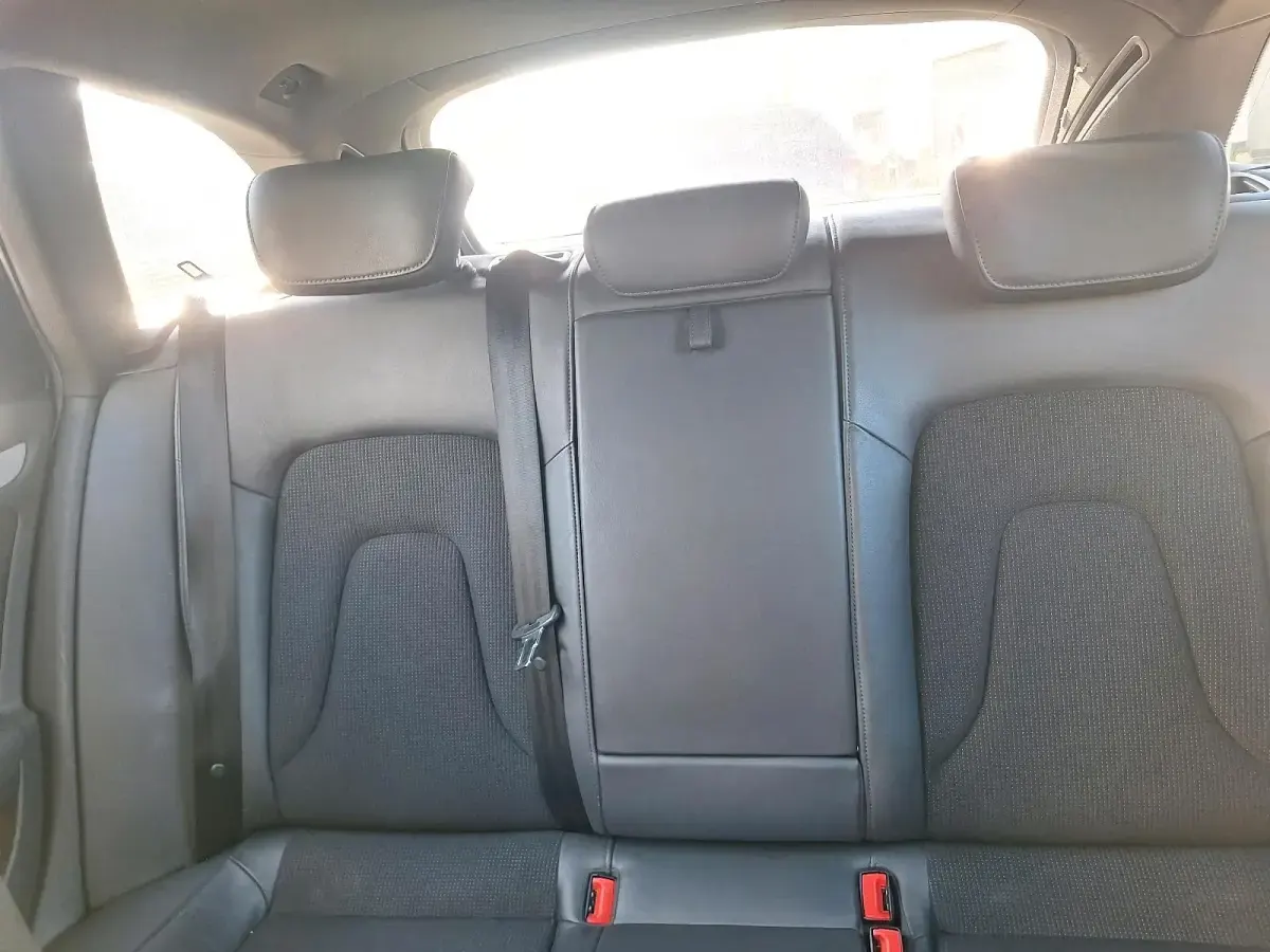 Gebraucht Audi A4 S-Line 210 PS (154 kW) 2011 Schwarz Kombi