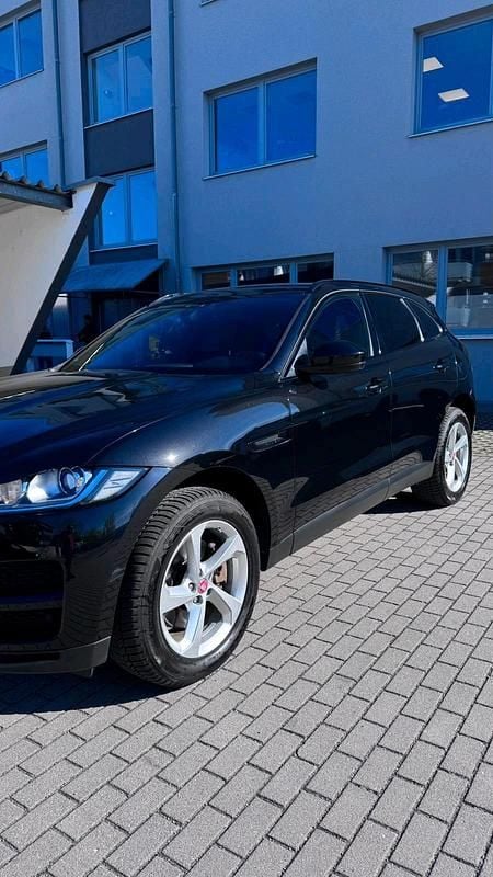 Gebraucht Jaguar F-Pace 245 PS (180 kW) 2020 Schwarz SUV