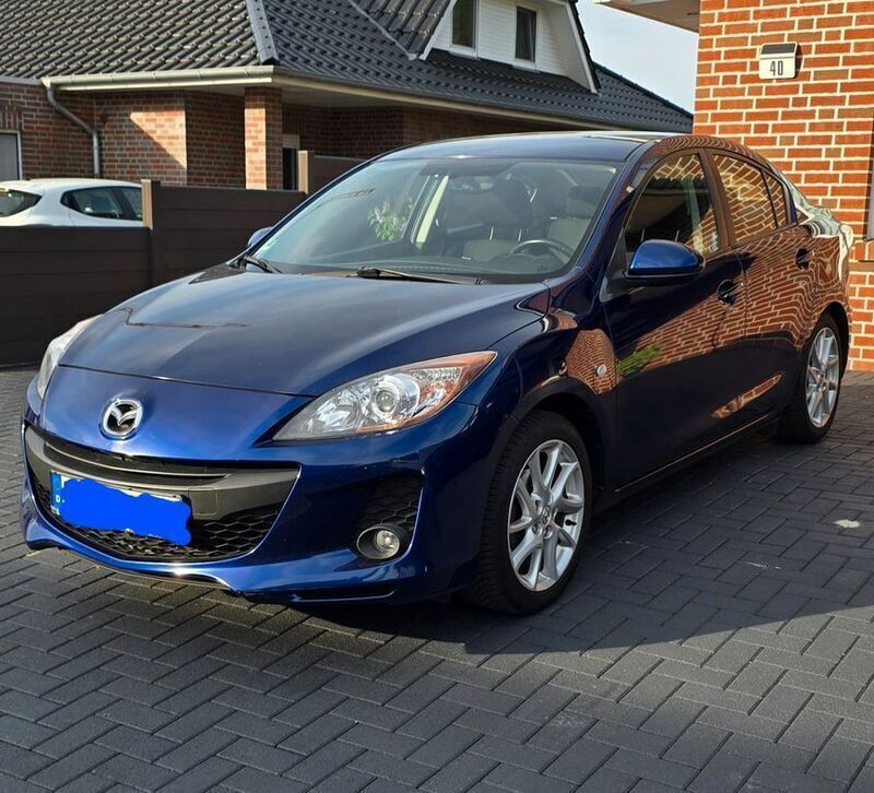 Blau Gebraucht 2012 Mazda 3 Edition Limousine | 5.800 € (Fairer Preis) - Bild 1/4