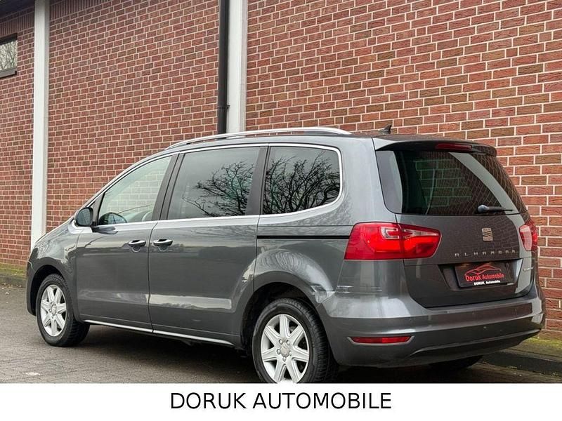 Gebraucht Seat Alhambra 170 PS (125 kW) 2011 Grau Van / Kleinbus