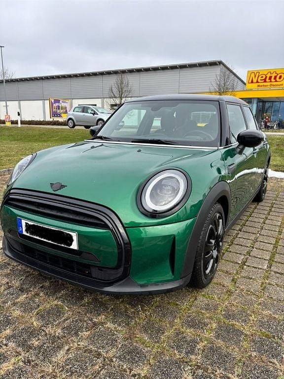 Gebraucht Mini Cooper Classic 136 PS (100 kW) 2022 Grün Kleinwagen