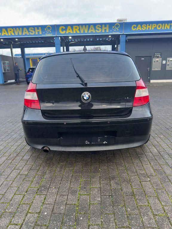 Gebraucht BMW 116 Performance 116 PS (85 kW) 2006 Schwarz Kleinwagen