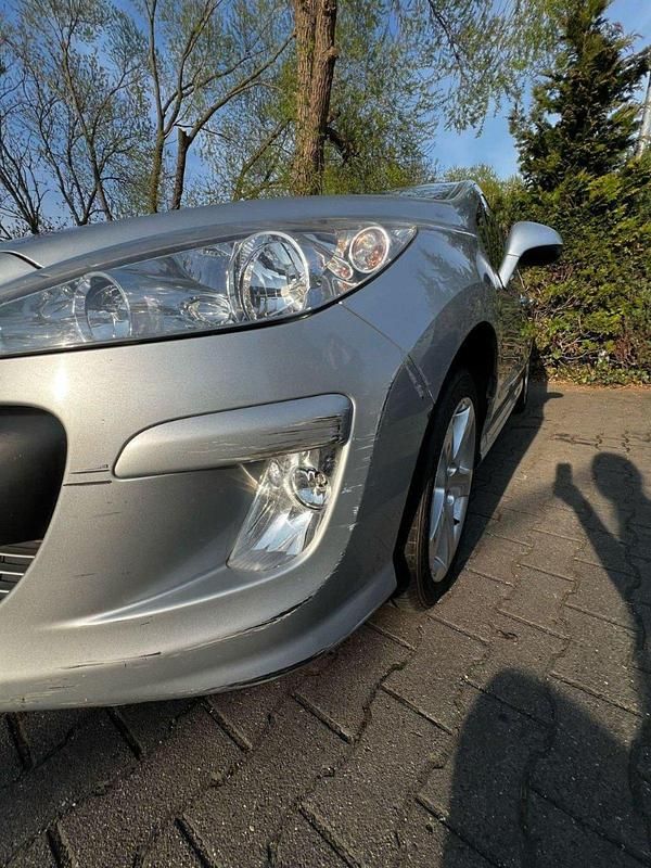 Gebraucht Peugeot 308 2009 Silber Limousine