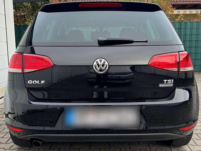 Gebraucht VW Golf VII LOUNGE 110 PS (80 kW) 2015 Schwarz Kleinwagen