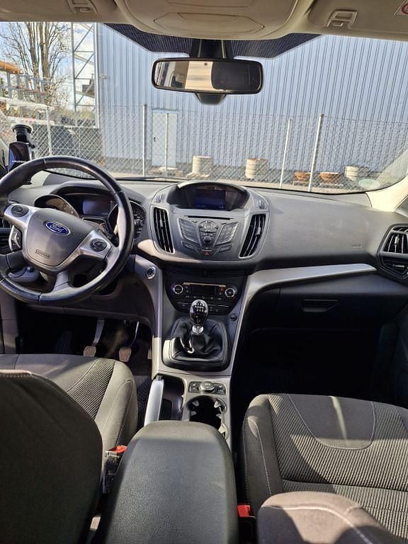 Gebraucht Ford Kuga SYNC Edition 150 PS (110 kW) 2015 Grau SUV