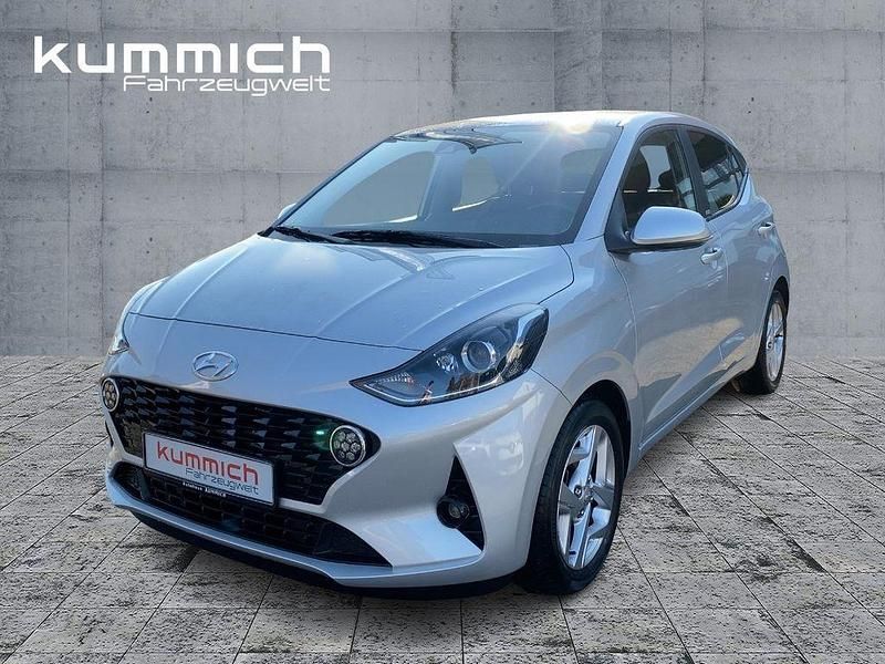 Silber Gebraucht 2020 Hyundai i10 Style Kleinwagen | 12.990 € (Fairer Preis) - Bild 1/4