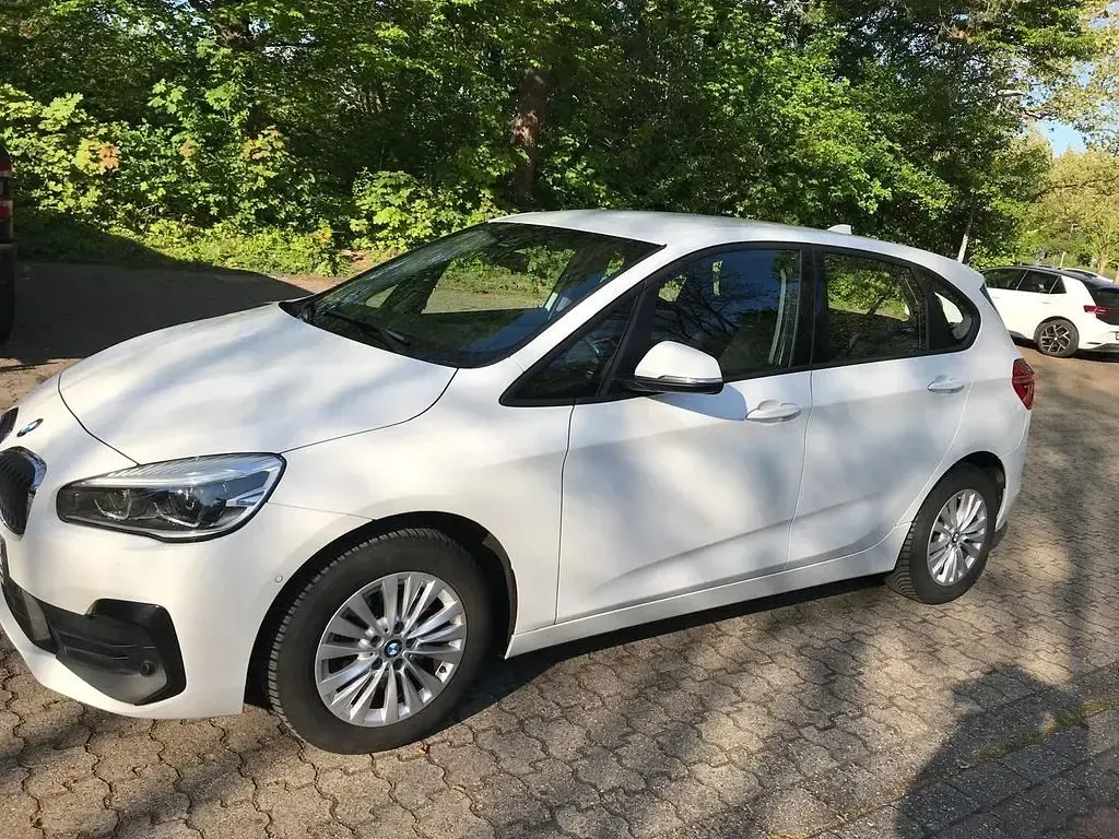Gebraucht BMW 118 Sport Line 150 PS (110 kW) 2021 Weiß Kleinwagen