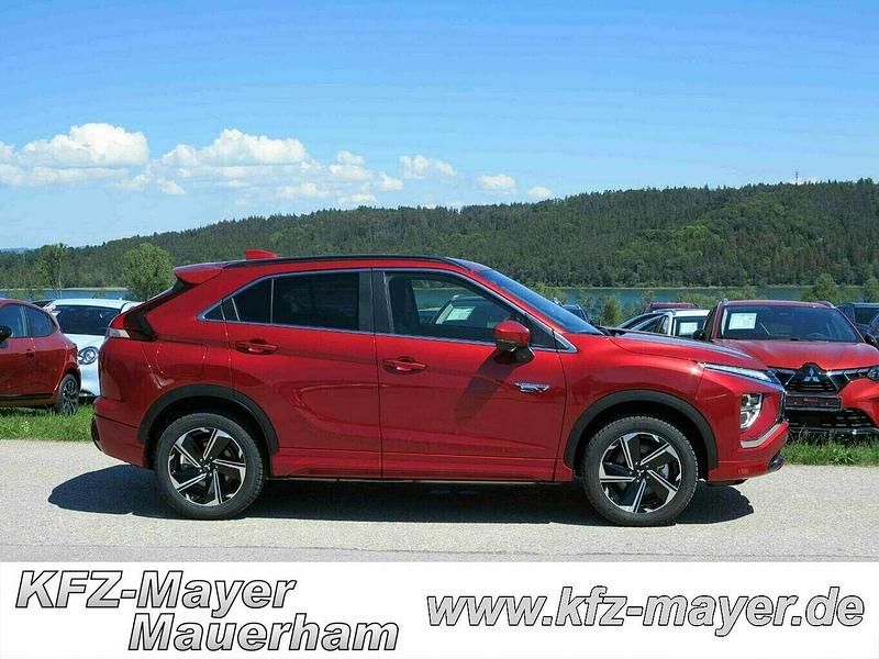 Dynamicrot Neu 2024 Mitsubishi Eclipse Cross Plus SUV | 35.800 € - Bild 1/4
