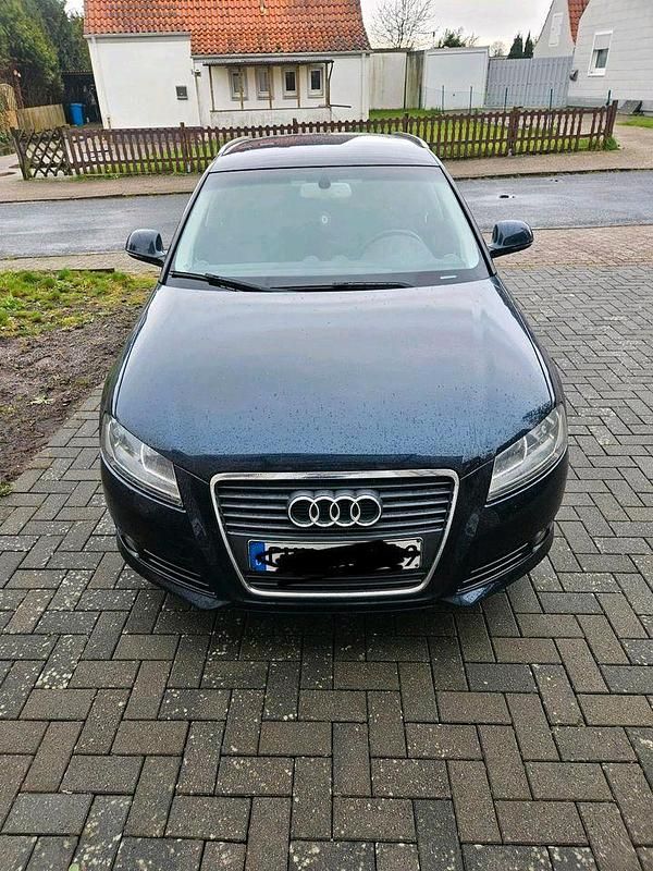 Gebraucht Audi A3 105 PS (77 kW) 2009 Blau Kleinwagen