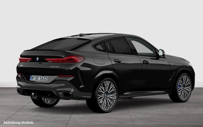 Gebraucht BMW X6 M Sport 298 PS (219 kW) 2025 Black sapphire metallic SUV