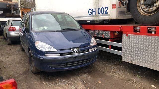 Blau Gebraucht 2007 Peugeot 807 Family Van / Kleinbus | 774 € (Superpreis) - Bild 1/4