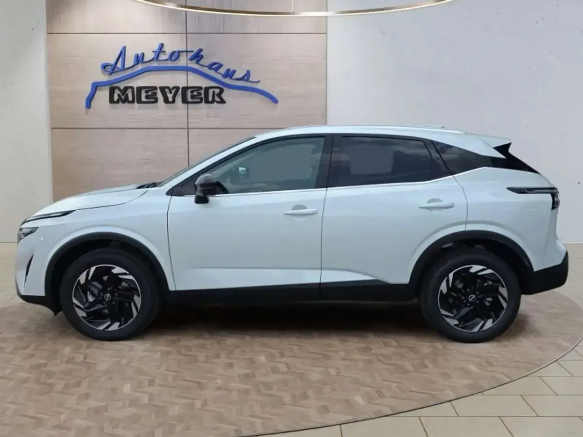 Neu Nissan Qashqai 158 PS (116 kW) 2026 Pearl white SUV