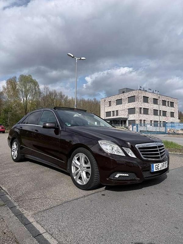 Usata Mercedes E250 Avantgarde 204 CV (150 kW) 2009 Berlina