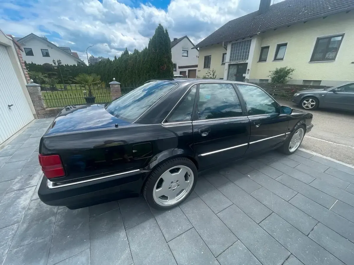 Gebraucht Audi V8 280 PS (205 kW) 1992 Schwarz Limousine