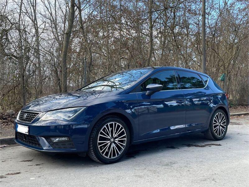 Blau Gebraucht 2017 Seat Leon XCELLENCE Limousine | 13.500 € (Etwas zu teuer) - Bild 1/4