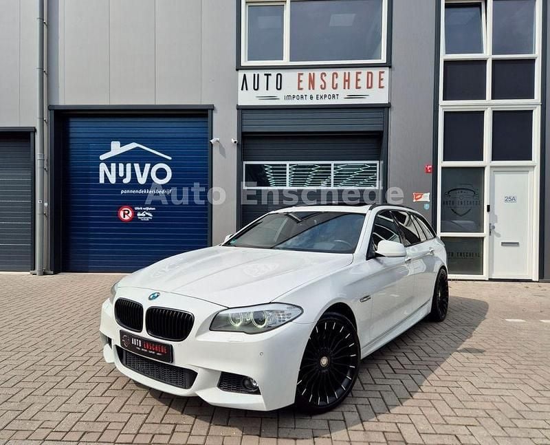 Weiß Gebraucht 2011 BMW 535 M Sport Limousine | 9.750 € (Superpreis) - Bild 1/4