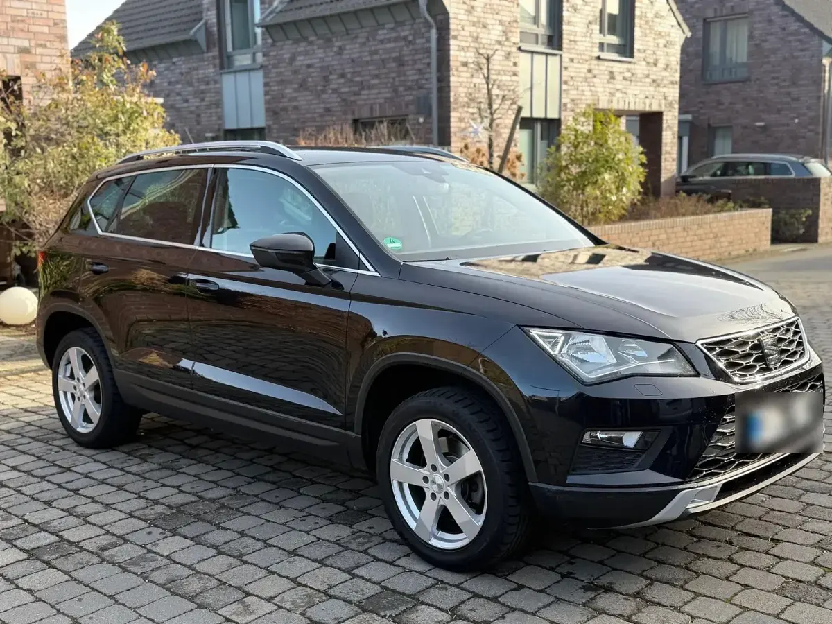 Usado Seat Ateca 150 HP (110 kW) 2016 Preto SUV