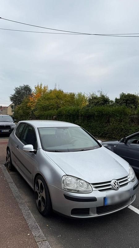 Grau Gebraucht 2005 VW Golf V Coupé | 1.900 € (Fairer Preis) - Bild 1/4