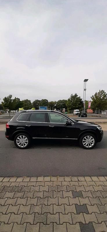 Gebraucht VW Touareg 204 PS (150 kW) 2011 Schwarz SUV
