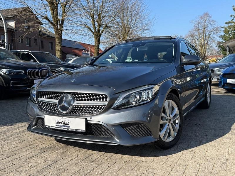 Gebraucht Mercedes C200 150 PS (110 kW) 2018 Grau Kombi
