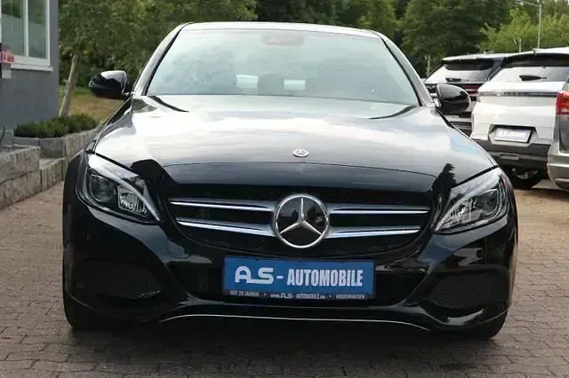 Gebraucht Mercedes C200 184 PS (135 kW) 2018 Schwarz Limousine