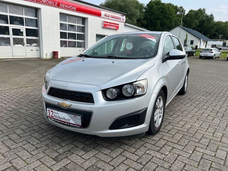 Silber Gebraucht 2011 Chevrolet Aveo LT Kleinwagen | 4.900 € (Teuer) - Bild 1/4