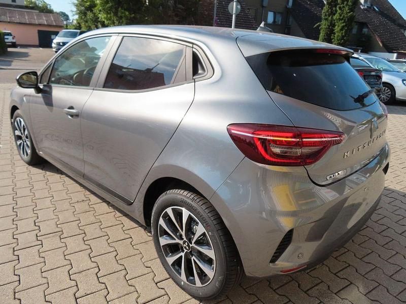 Neu Mitsubishi Colt Plus 67 PS (49 kW) 2025 Grau Limousine