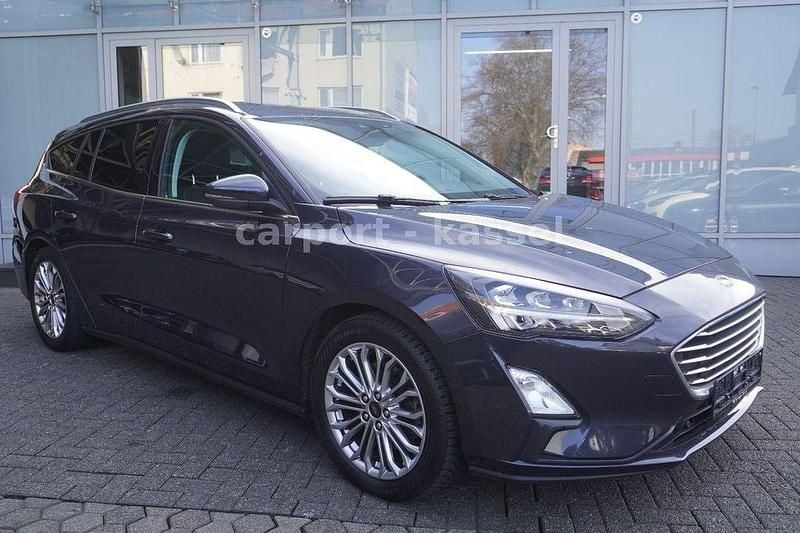 Gebraucht Ford Focus Titanium 150 PS (110 kW) 2020 Blau Kombi