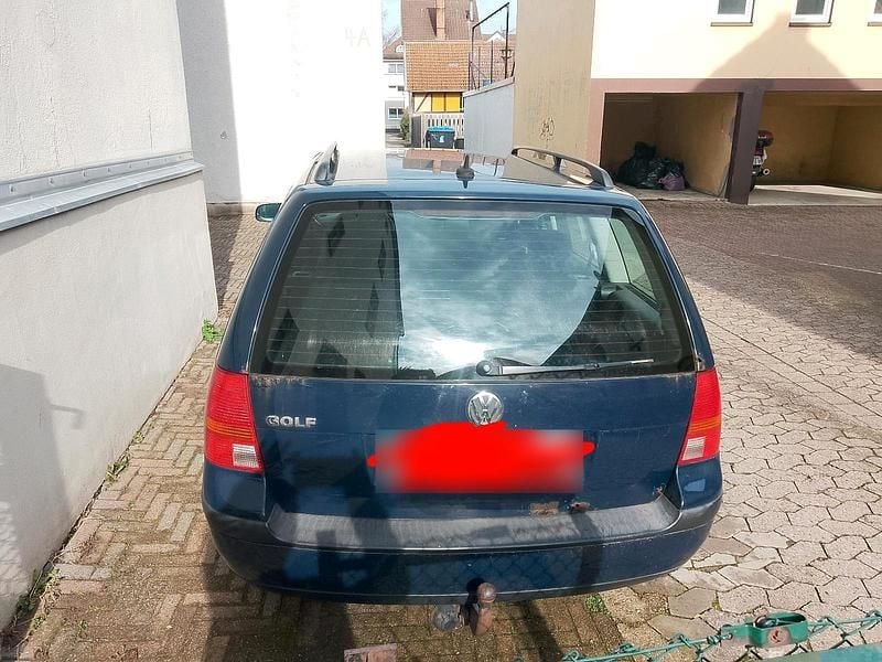Gebraucht VW Golf IV 105 PS (77 kW) 2001 Blau Kombi