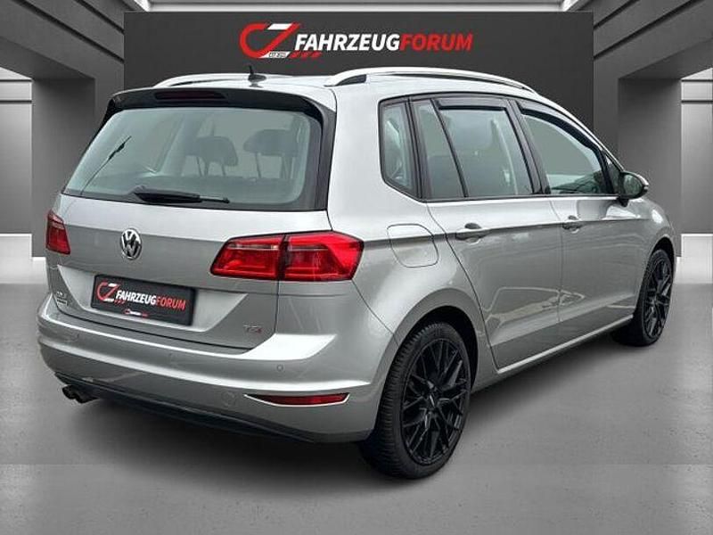 Gebraucht VW Golf VII 125 PS (91 kW) 2018 Andere Limousine