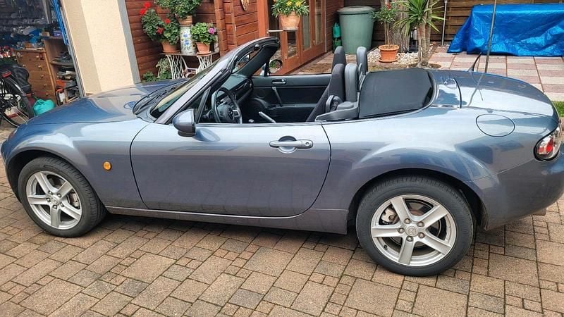 Gebraucht Mazda MX5 126 PS (92 kW) 2006 Grau Cabrio